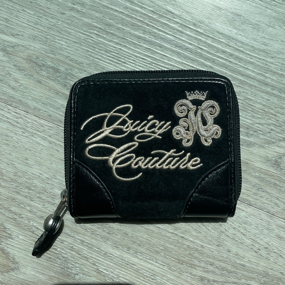 Juicy Couture Mini wallet